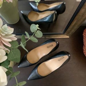 Michael Kors Dorothy Flex Pumps